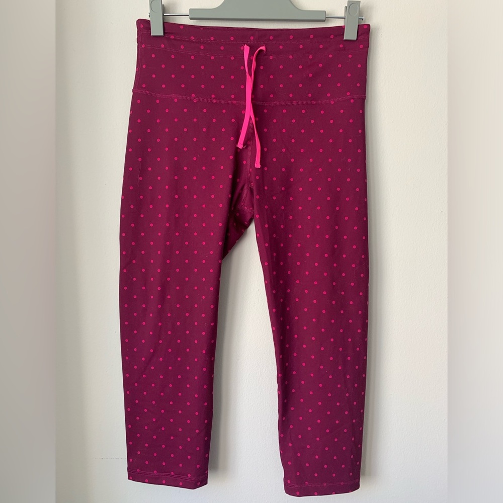 Old Navy Maroon Polka Dot Cropped Leggings, L